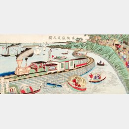 海上の「高輪築堤」を走る明治時代の鉄道を描いた錦絵「高縄鉄道之図」（鉄道博物館提供）