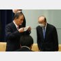 菅首相お得意の「強権人事」で官邸から“安倍派”を一掃 長期独裁の足場固め