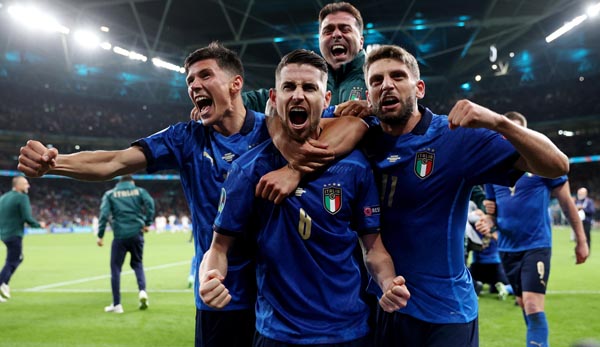サッカー イタリアがeuro決勝進出 コロコロpk職人 ジョルジーニョが勝利に導く サッカー 日刊ゲンダイdigital