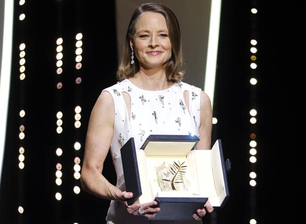 カンヌ国際映画祭で名誉パルムドーム賞を授与された女優兼映画監督のジョディ・フォスター（Ｃ）ロイター