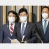 取材に応じる西村経済再生相（Ｃ）共同通信社