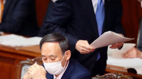 「西村暴言」は政府ぐるみ 問われる菅首相の人間性