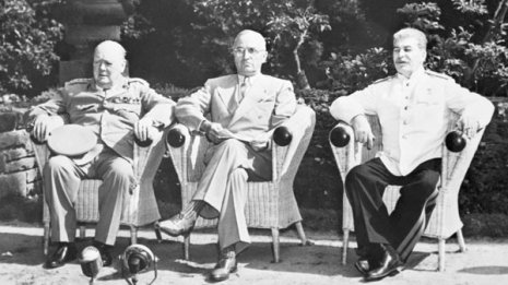 スターリンは新型爆弾を速やかに使って欲しいと要請した