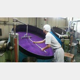 2週間かけて完成する金平糖（提供写真）