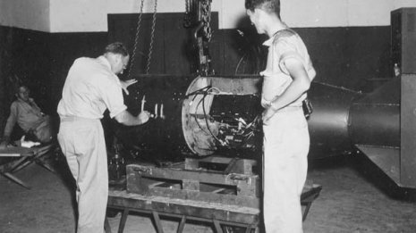 原爆の1カ国独占を危険と考えソ連のスパイになった研究者