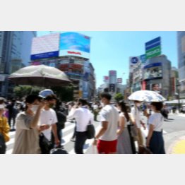 渋谷は買い物客でびっしり（Ｃ）日刊ゲンダイ
