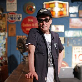 鮎川誠さんは「くよくよしているとシーナに怒られる」と言った