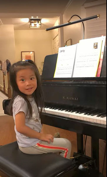 米国の ピアノの神童 カーネギーホール演奏会延期のワケは4歳だから 日刊ゲンダイdigital