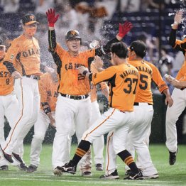 不調の中田翔＆丸の代わりが「39歳ベテラン」という巨人のお寒い現実、若手はどうした？