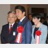 安倍元首相（中央）と高市政調会長（Ｃ）日刊ゲンダイ