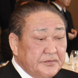 “日大のドン”田中理事長逮捕「政治家に渡した裏金全部ぶちまける」でパンドラの箱が開くのか