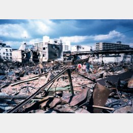 阪神淡路大震災は年明けすぐだった（Ｃ）日刊ゲンダイ