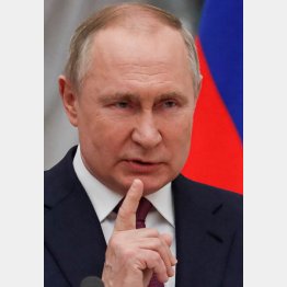 プーチン大統領（Ｃ）ロイター／POOL