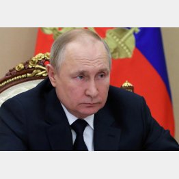 苦しい生活に国民から批判必至（ロシアのプーチン大統領）　（Ｃ）ロイター／Sputnik／Kremlin