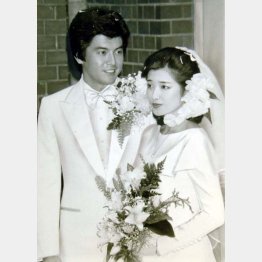 三浦友和との結婚式（1980年）／（Ｃ）日刊ゲンダイ