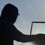 センセイの不祥事多発…数十本の動画を盗撮した27歳エロ教師のマヌケな手口