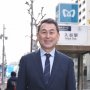 名リポーター阿部光利さんは23年3月の台東区議会議員選挙に立候補「4月から駅頭で『朝立ち』を」