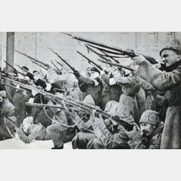 ロシア革命（1917年10月）　（Ｃ）World History Archive／ニューズコム／共同通信イメージズ