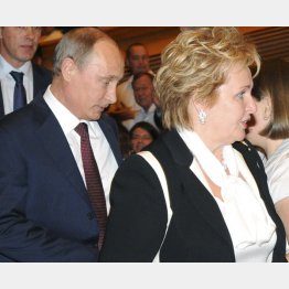 まさにこの後、離婚した（ロシアのプーチン大統領夫妻、2013年6月）／（Ｃ）ロイター
