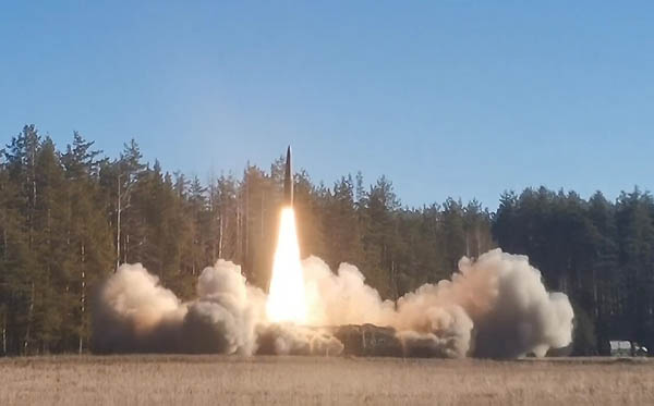 ロシアの短距離弾道ミサイル（SRBM）「イスカンダル」。ウクライナでの作戦に使用するという（Ｃ）Sputnik／共同通信イメージズ