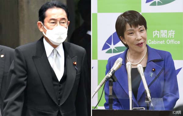 改造失敗の岸田首相（左）、高市経済安保相は何様のつもりか（Ｃ）日刊ゲンダイ