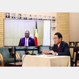岸田首相、27日にはアフリカ首脳と相次ぎリモート会談（内閣広報室提供）