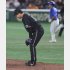 佐野に勝ち越し弾を打たれて肩を落とす巨人大勢投手（Ｃ）日刊ゲンダイ