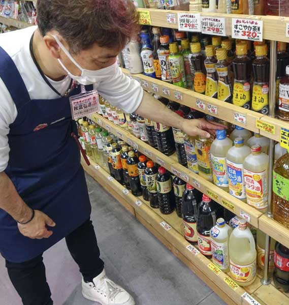 食料品が一番痛い（Ｃ）共同通信社