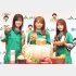 左から乃木坂46の山下美月、秋元真夏、与田祐希（Ｃ）日刊ゲンダイ