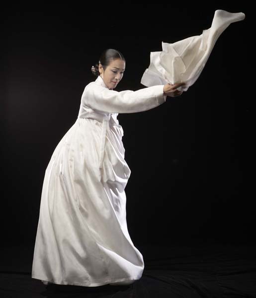 韓国舞踊家の趙寿玉氏（提供写真）