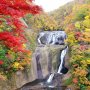 茨城県・奥久慈で真っ赤に染まる自然美と百病を治す温泉を楽しむ