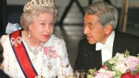 日本の皇室は男系男子の「世界最古の王朝」英国は「分裂と統合」繰り返した女系王室