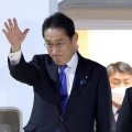 「お願い」だけで賃上げが実現するのか 岸田首相の口から出まかせ