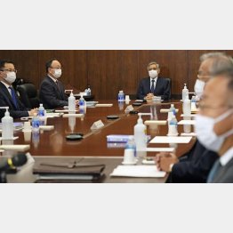 追加の修正となれば、黒田総裁のメンツ丸つぶれ（日銀の金融政策決定会合）／（Ｃ）共同通信社