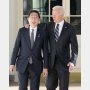 岸田首相は政治家としての「芯」がなく対米追従 バイデン大統領との写真が意味するもの