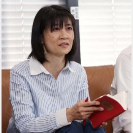 「AIには信頼性のある情報源を提案してもらいたい」と平山さん（Ｃ）日刊ゲンダイ
