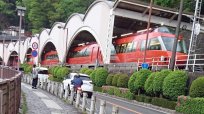 小田急で楽しむ箱根の旅「8つの乗りものが乗り放題」になるきっぷも
