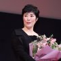寺島しのぶは大女優へ順風満帆 母・富司純子も受賞した「田中絹代賞」受賞