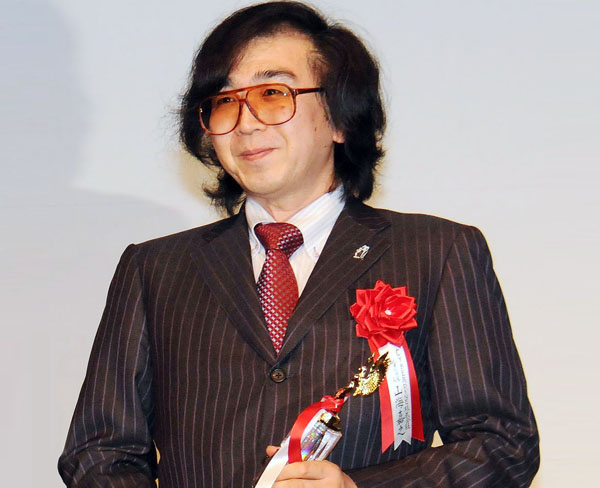2015年「日本ベンチャー大賞」を受賞したサイバーダイン創設者の山海嘉之CEO（Ｃ）日刊ゲンダイ