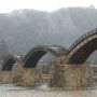 山口県岩国市の名所「錦帯橋」5連の“木造アーチ橋”は何度も流されて完成した