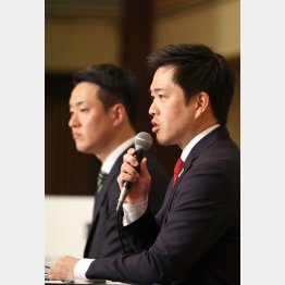 吉村大阪府知事（右）と横山大阪市長（Ｃ）日刊ゲンダイ