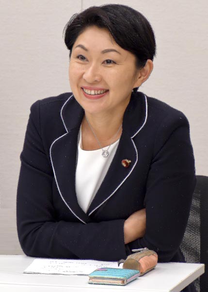 “ドリル優子”のイメージが捨てきれないが…（自民党の小渕優子組織運動本部長）／（Ｃ）日刊ゲンダイ