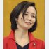 難民の苦境を鼻で笑う梅村議員（Ｃ）日刊ゲンダイ