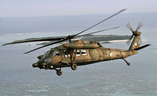 陸上自衛隊の「UH60JA」ヘリコプター（同隊提供）