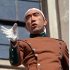 楯の会乱入事件。総監部2階バルコニーで演説する三島由紀夫（1970年11月25日、東京・陸上自衛隊市ケ谷駐屯地）／（Ｃ）共同通信社