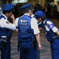 ネパール人がなぜ「袋」好きなのかがわかった そこには警察官の不当な外国人差別が