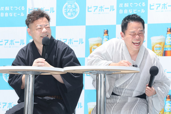 お笑いコンビ「ダイアン」のユースケ（左）と津田篤宏も出演（Ｃ）日刊ゲンダイ