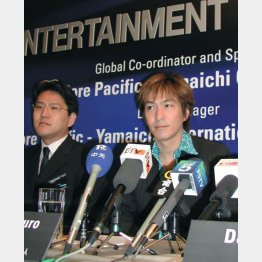 2001年当時の小室哲哉氏（Ｃ）共同通信社