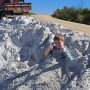ブラジルの7歳の少年を死に至らしめた「白い砂」正体とは？