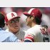 マウンドの大谷に話し掛けるネビン監督（Ｃ）AP=共同
